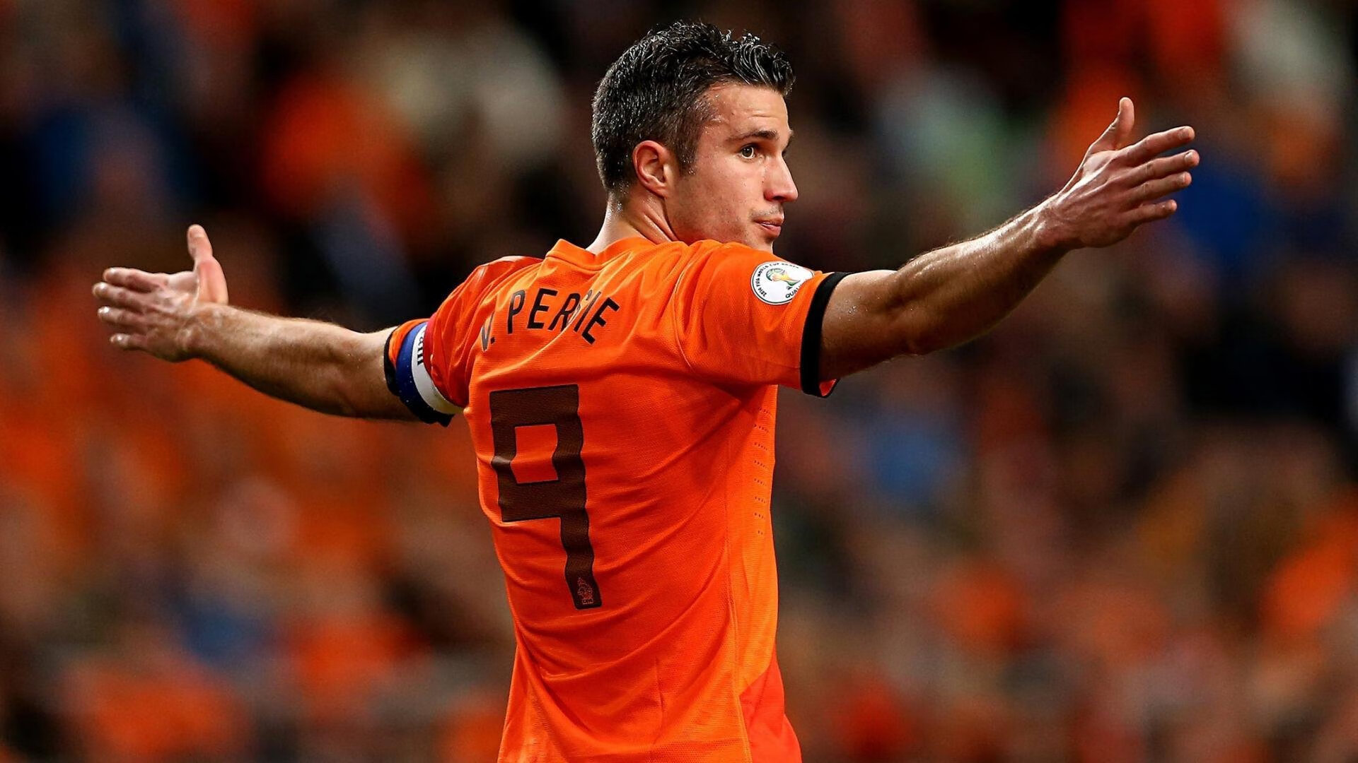 开云体育官方网站-欧冠淘汰赛之夜，罗德里大场面先生