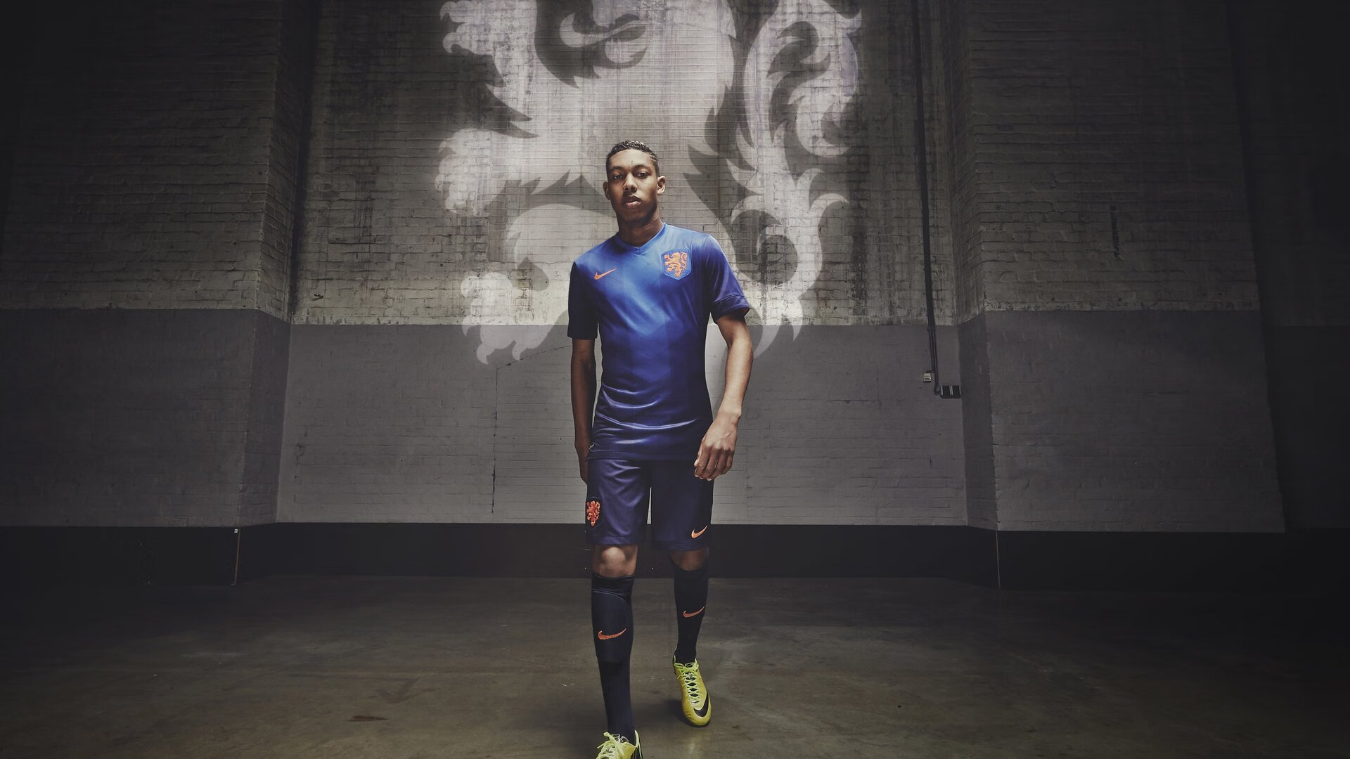 福登的指挥家之舞，奥地利如何以节奏之力击溃委内瑞拉